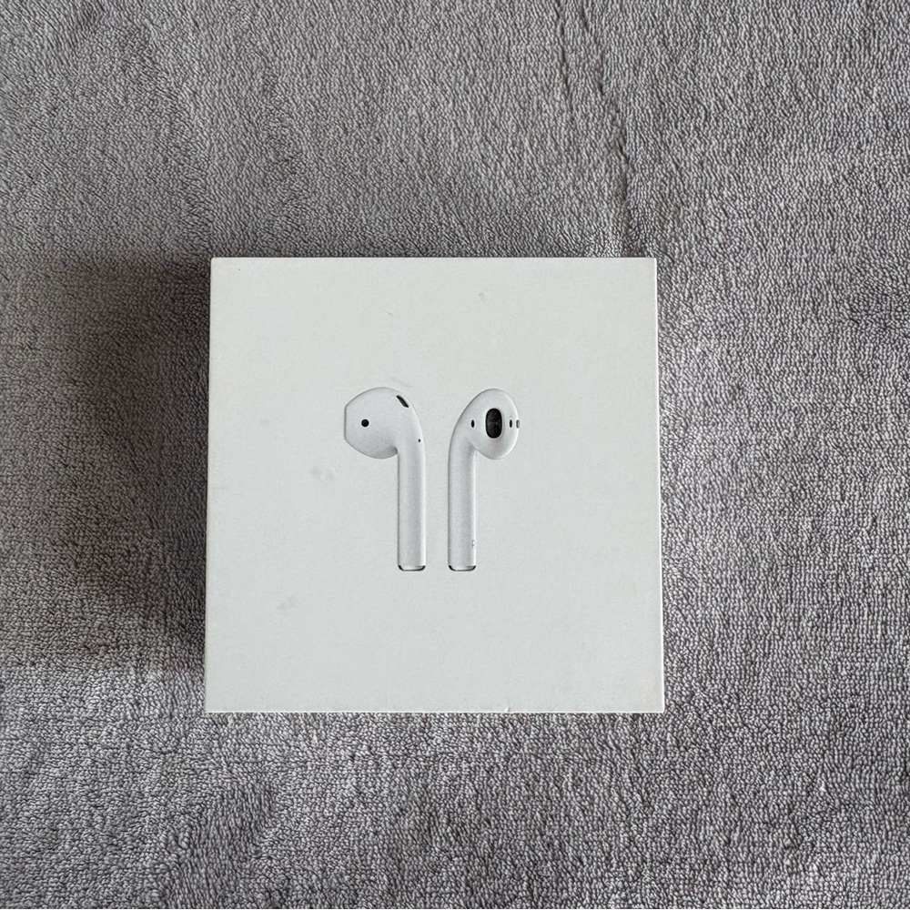 Used Airpods 2ng Gen